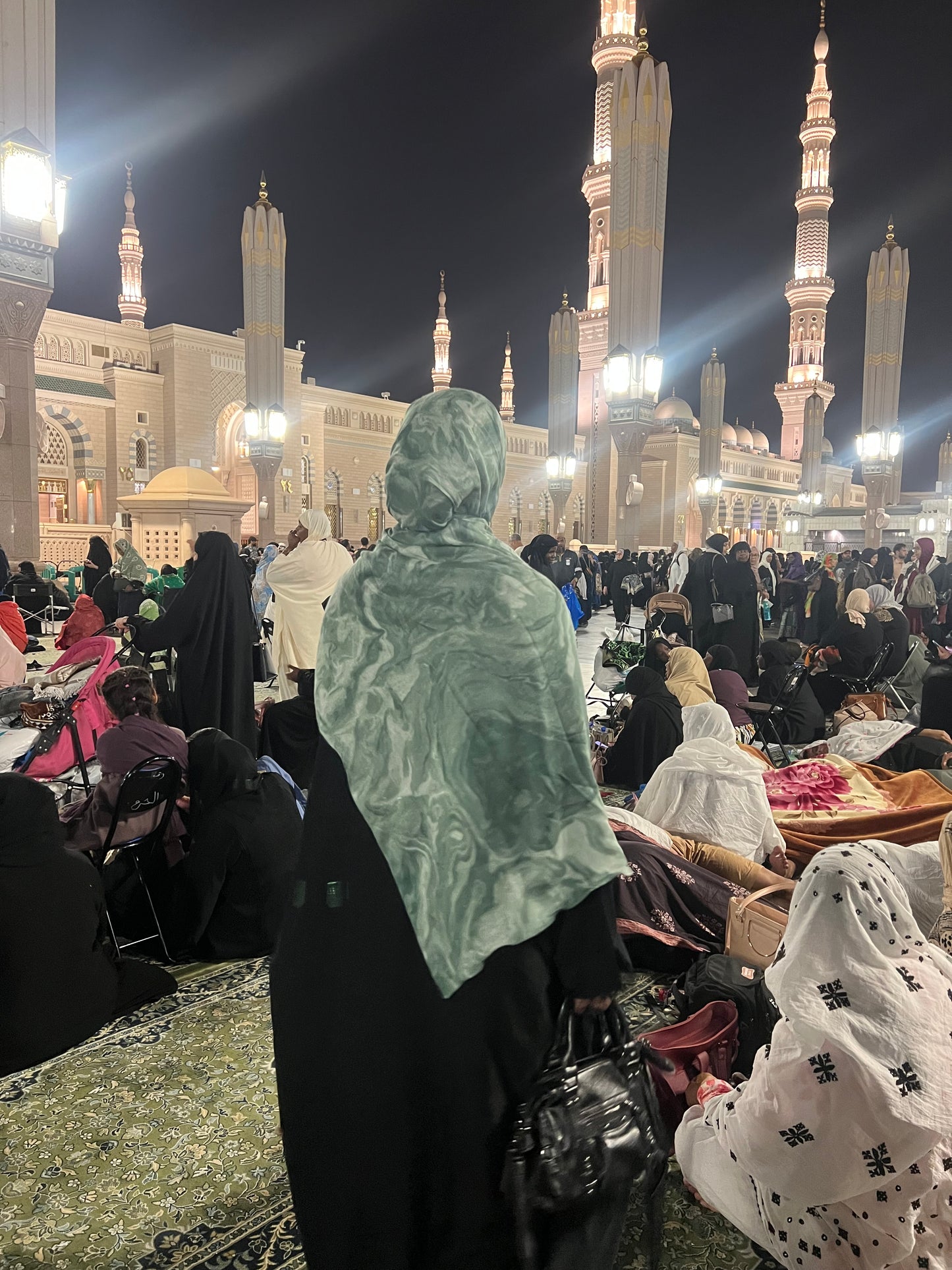 Hijab AUBE