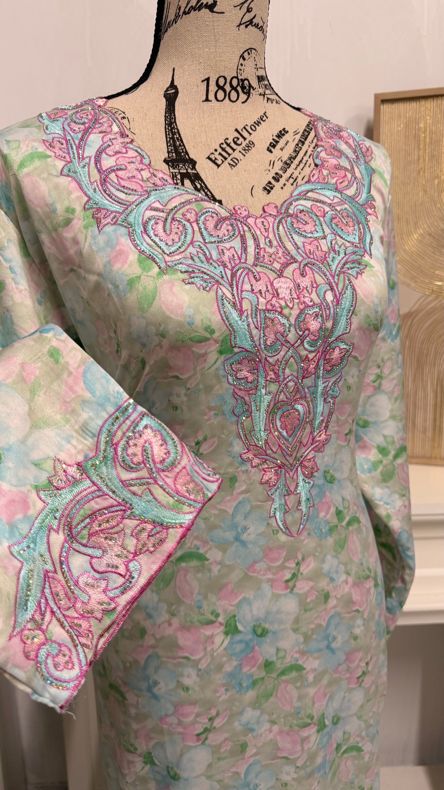 Makhawer SILK